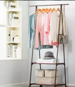 Clothes rack on corners