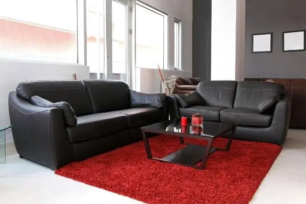 How To Choose Couches For Small Living Spaces?