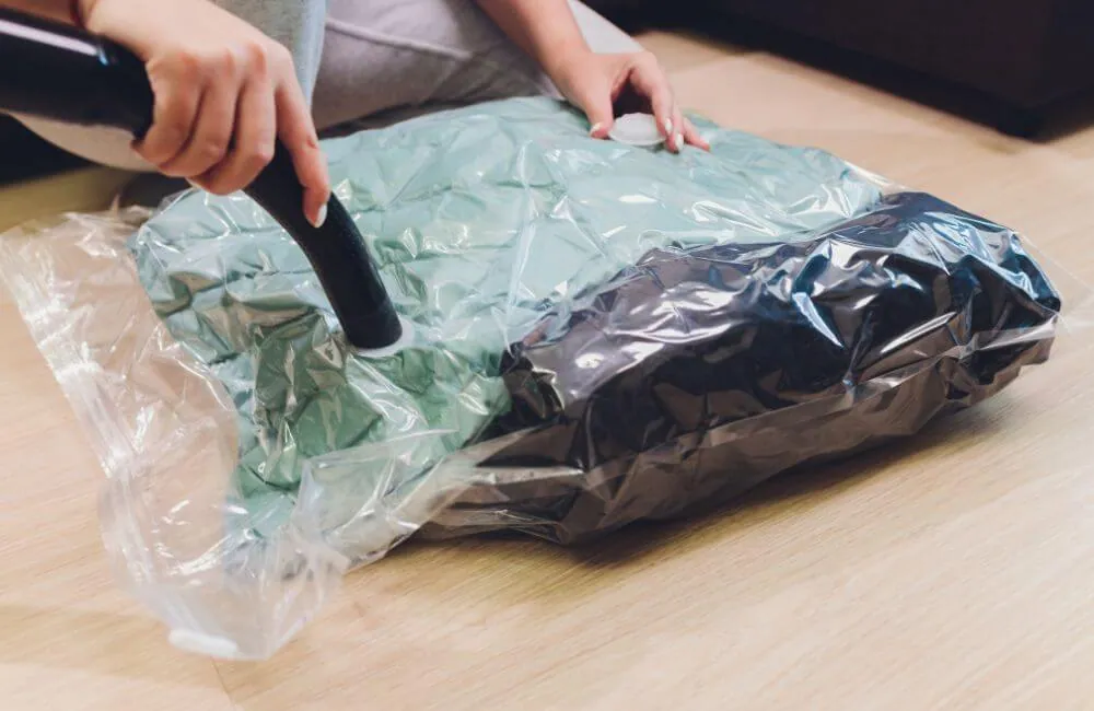 Do vacuum storage bags ruin clothes
