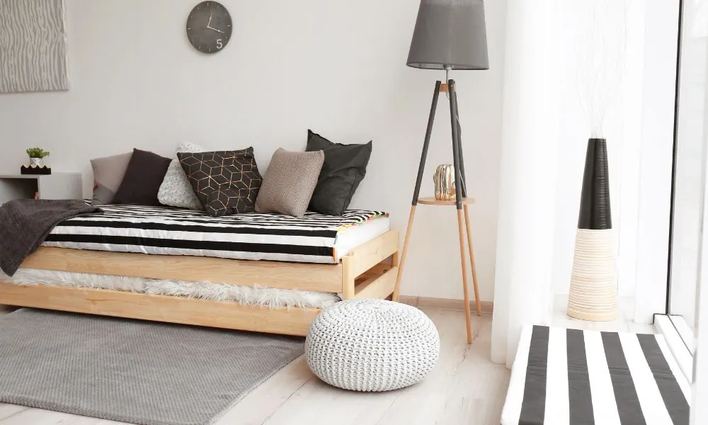 Ideas to style daybed with trundle