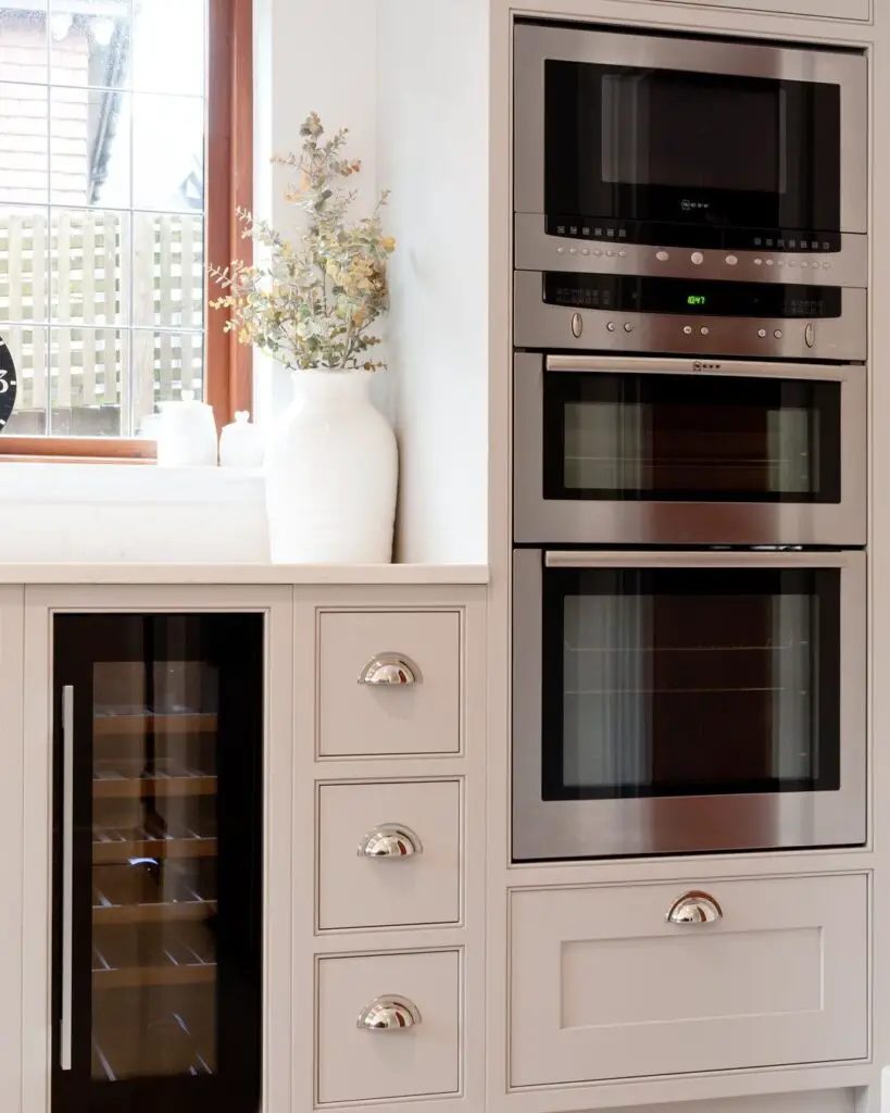 Integrated Appliances for a Streamlined Look