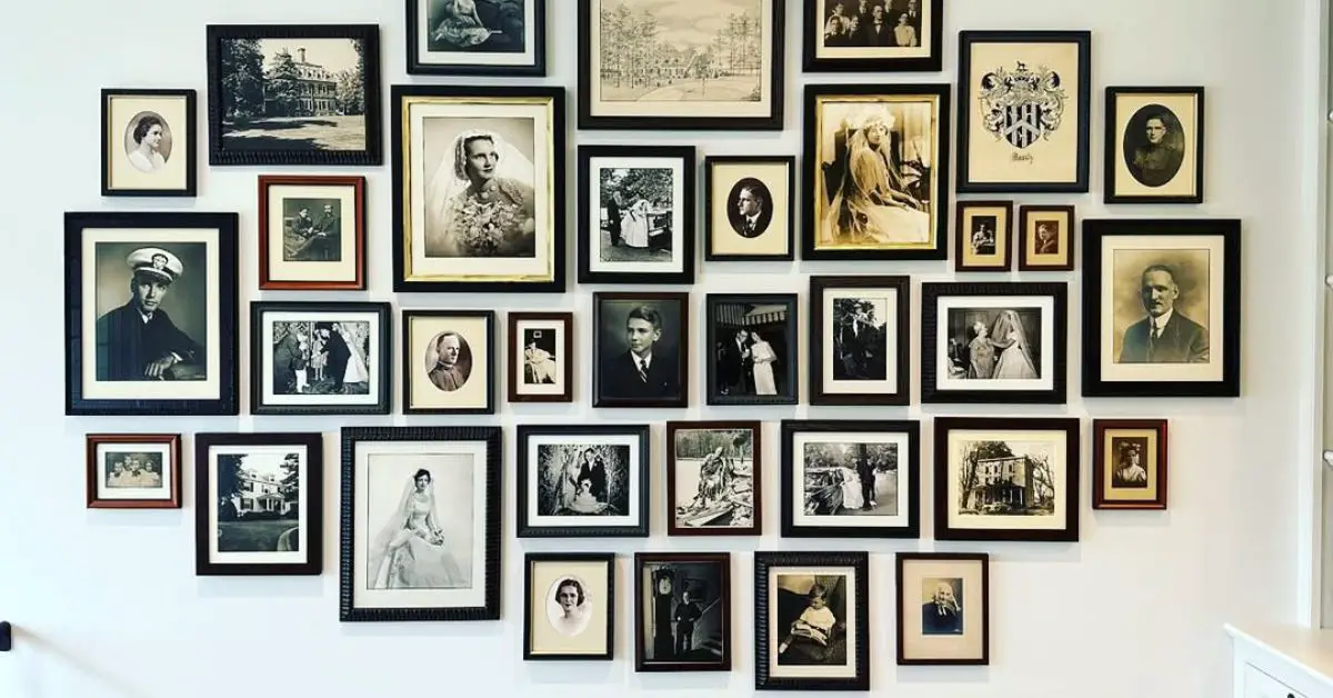 25 Creative Family Photo Wall Ideas That Tell Your Family's Story